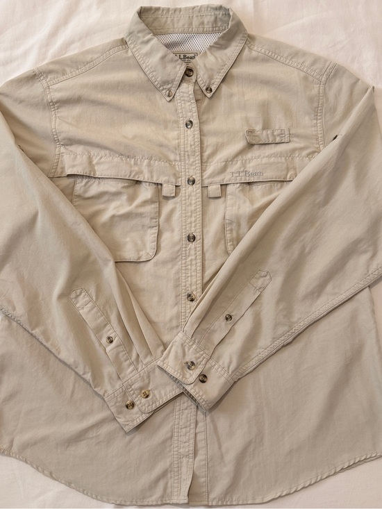 L.L. Bean Tops - L. Bean Women's Vented Fishing Shirt L Khaki Nylon Mesh Lined
